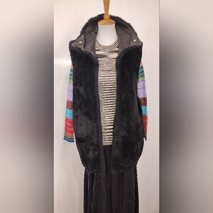 MARC NEW YORK FAUX FUR VEST WITH LEATHER COLLAR